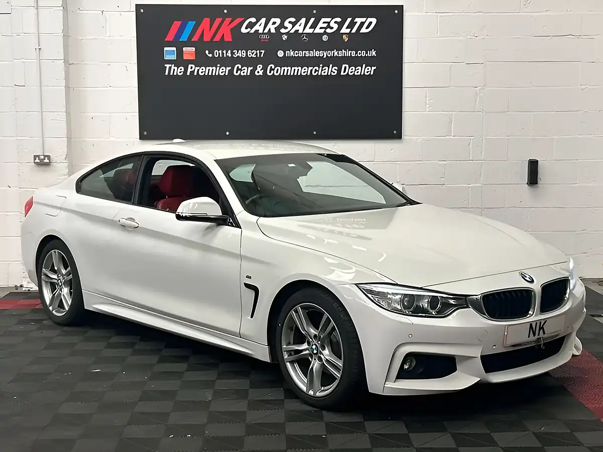 Used 2014 BMW 4 Series M Sport Alpine White - Interior and Exterior details 15