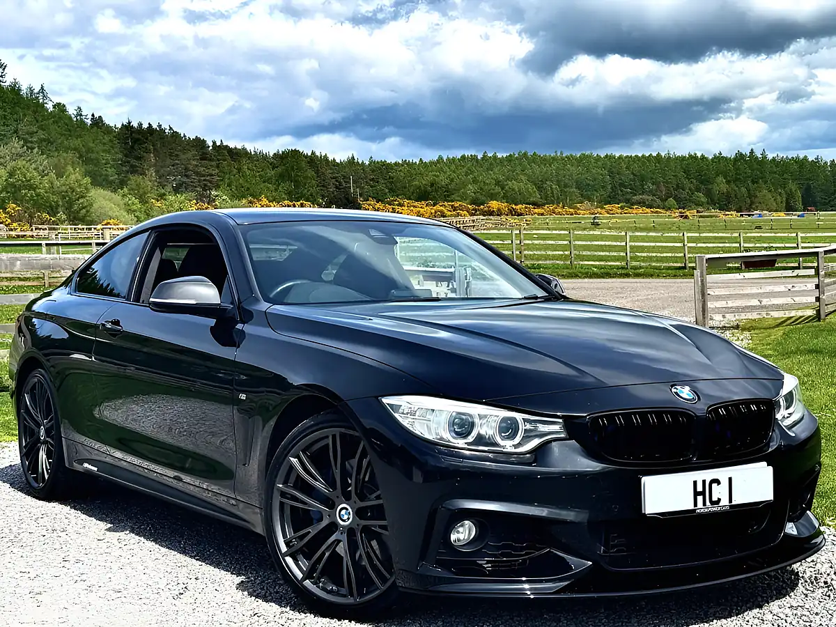 Used 2014 BMW 4 Series M Sport Black - Front View