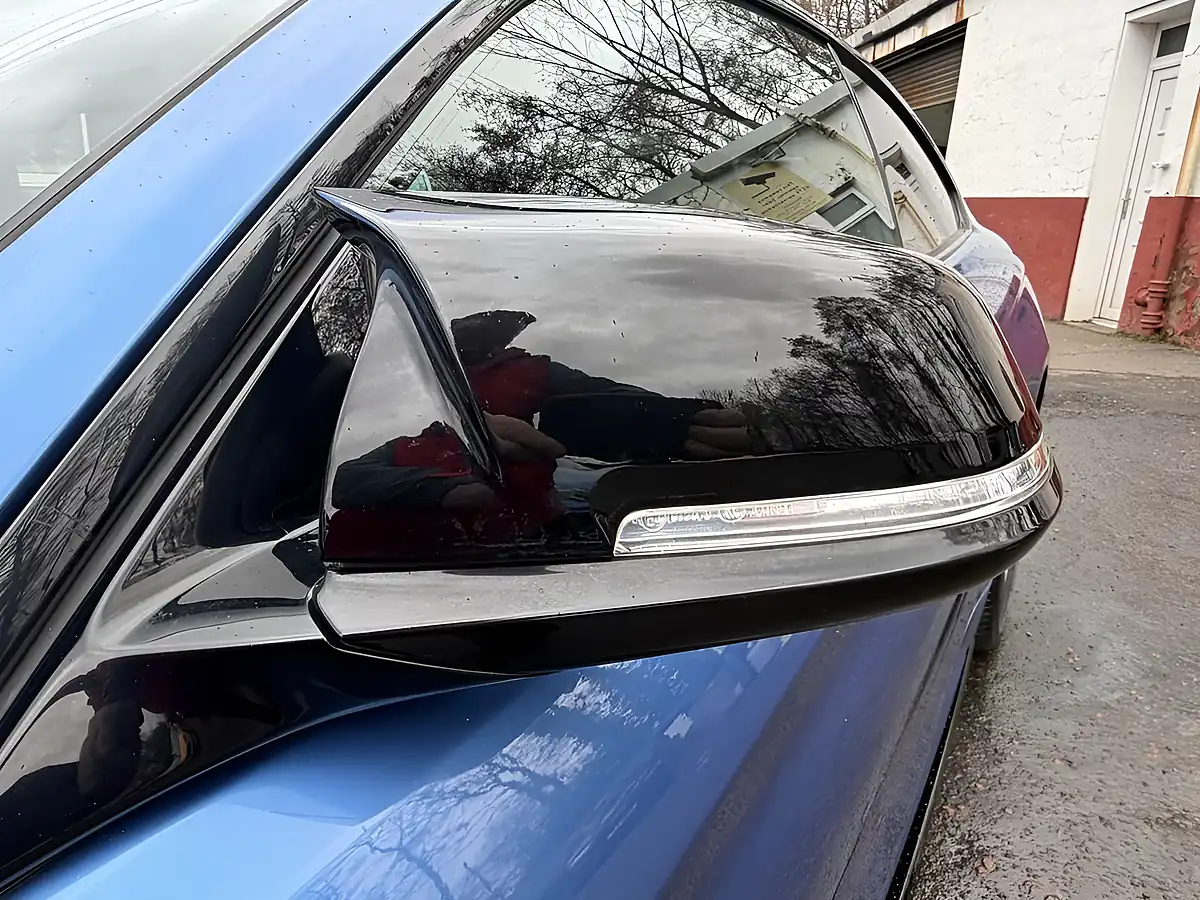 Used 2014 BMW 4 Series M Sport Blue - Interior and Exterior details 12