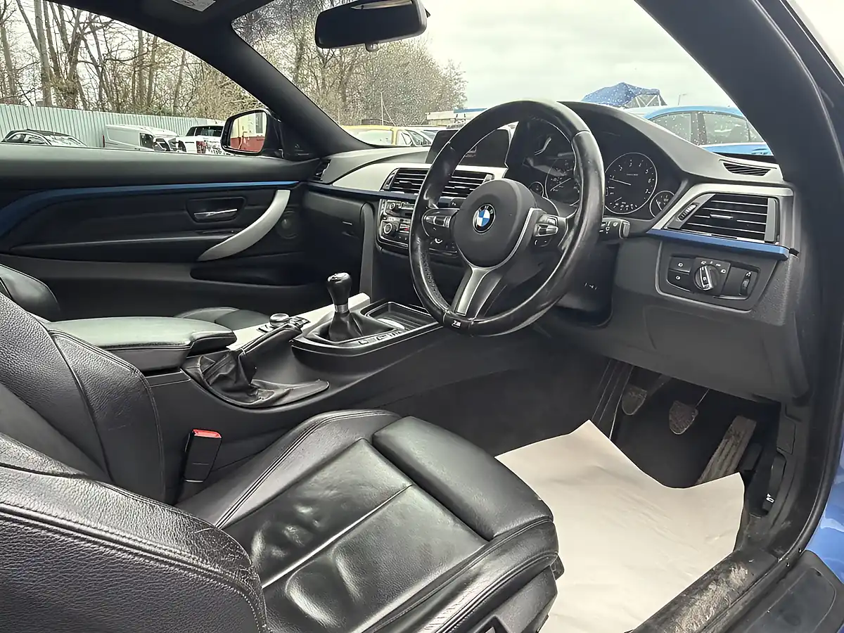 Used 2014 BMW 4 Series M Sport Blue - Interior and Exterior details 19