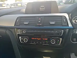 Used 2014 BMW 4 Series M Sport Estoril Blue - Interior and Exterior details 8