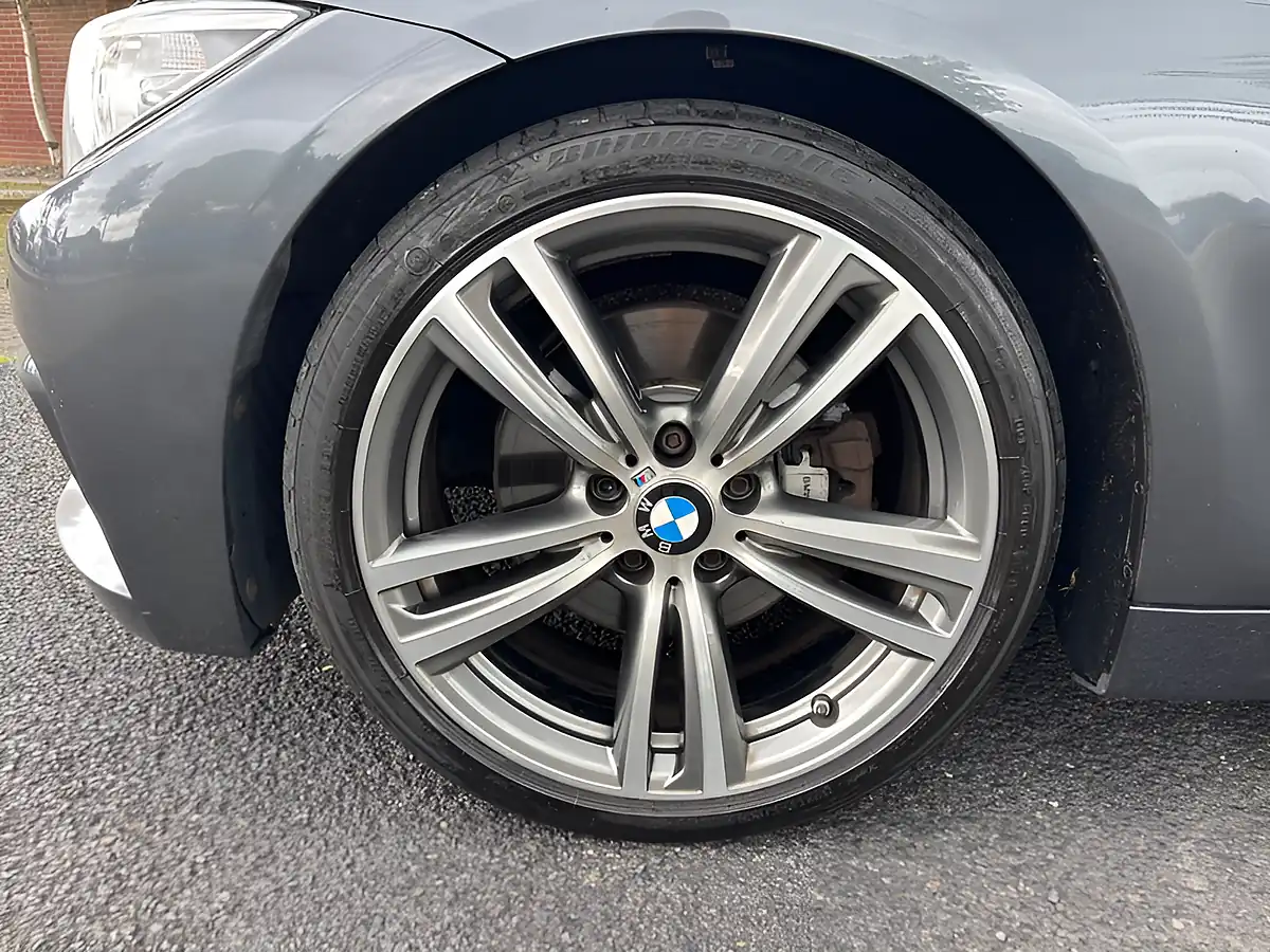 Used 2014 BMW 4 Series M Sport Grey - Interior and Exterior details 10