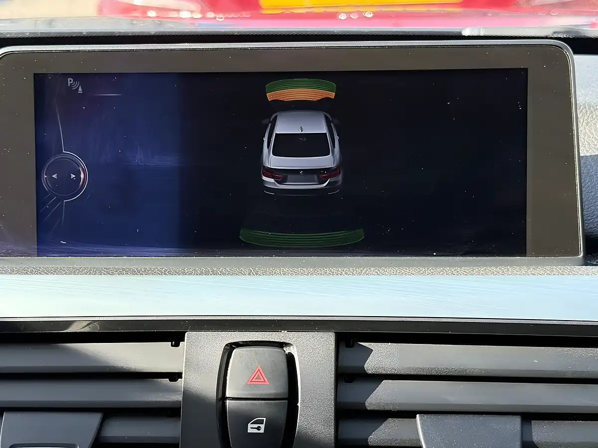 Used 2014 BMW 4 Series M Sport Grey - Interior and Exterior details 16