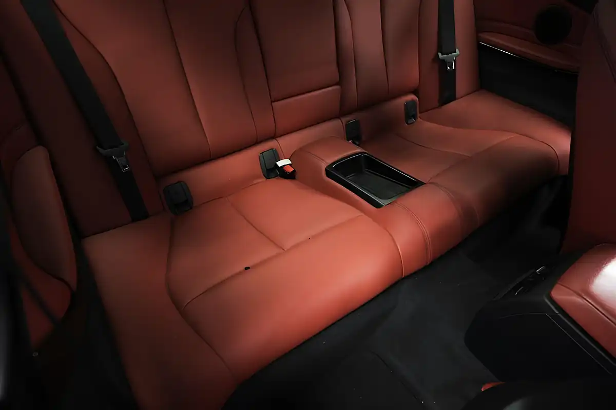 Used 2014 BMW 4 Series M Sport Silver - Interior and Exterior details 12