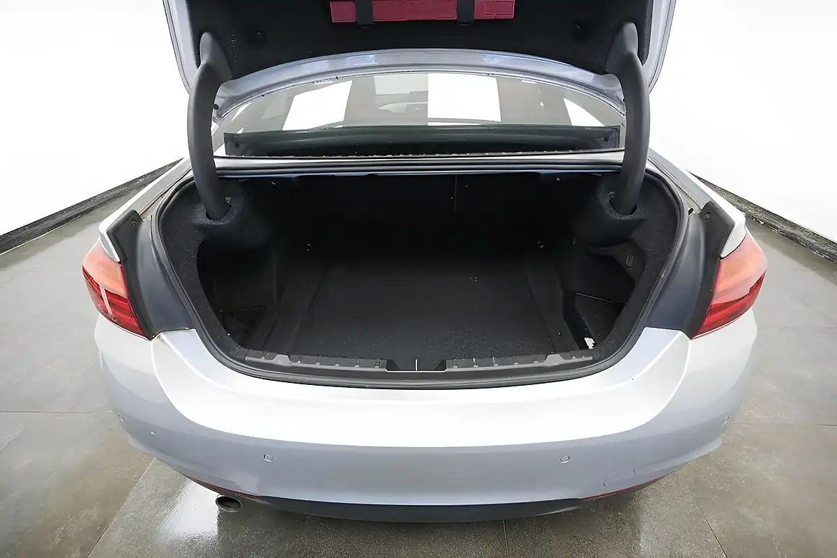 Used 2014 BMW 4 Series M Sport Silver - Interior and Exterior details 8