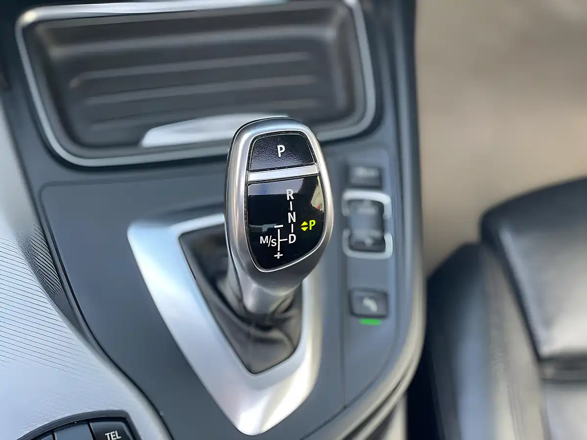 Used 2014 BMW 4 Series M Sport White - Interior and Exterior details 15