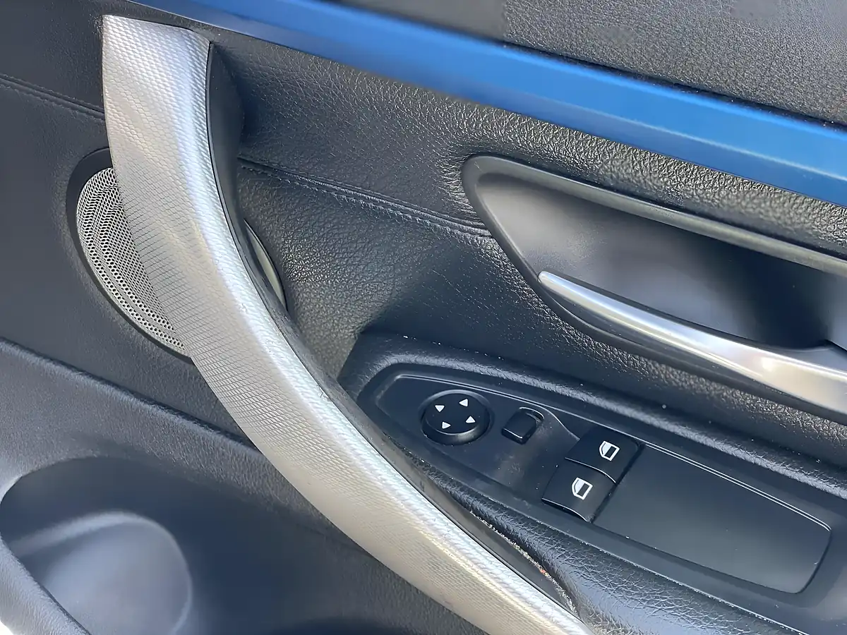 Used 2014 BMW 4 Series M Sport White - Interior and Exterior details 6