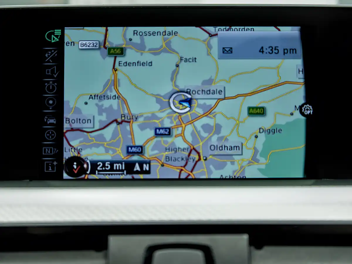 Used 2014 BMW 4 Series M Sport White - Interior and Exterior details 13