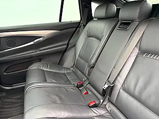 Used 2014 BMW 5 Series M Sport Alpine White - Interior and Exterior details 18