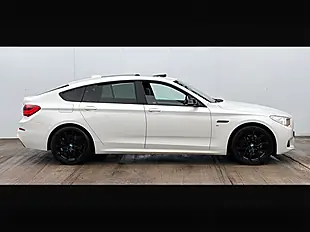 Used 2014 BMW 5 Series M Sport Alpine White - Interior and Exterior details 8