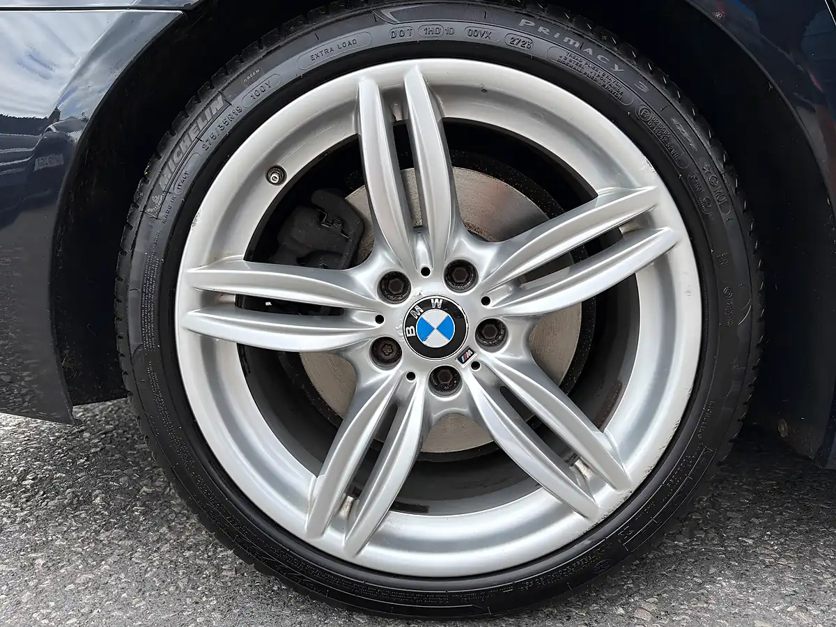 Used 2014 BMW 5 Series M Sport Black - Interior and Exterior details 20