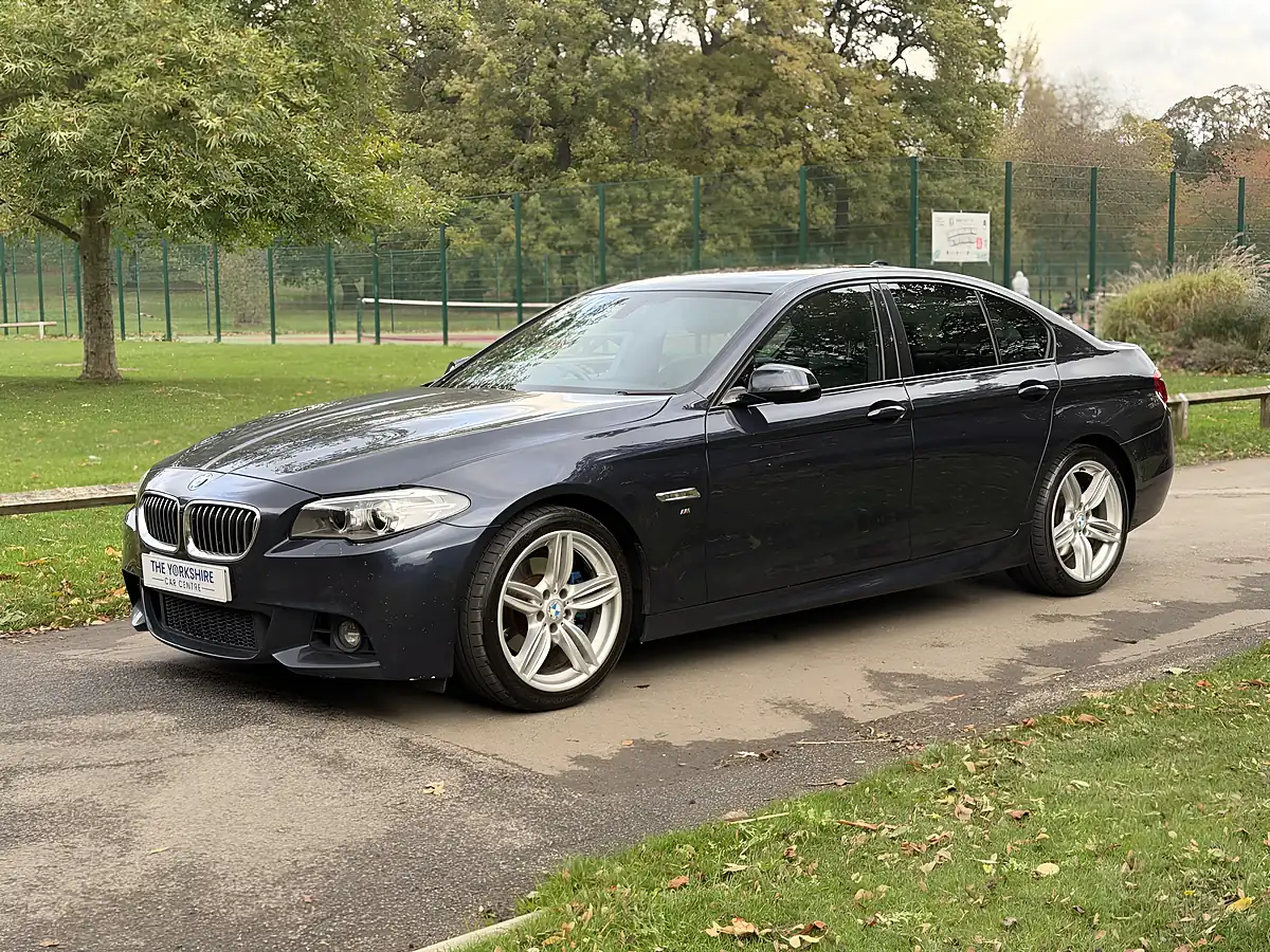 Used 2014 BMW 5 Series M Sport Blue - Interior and Exterior details 4