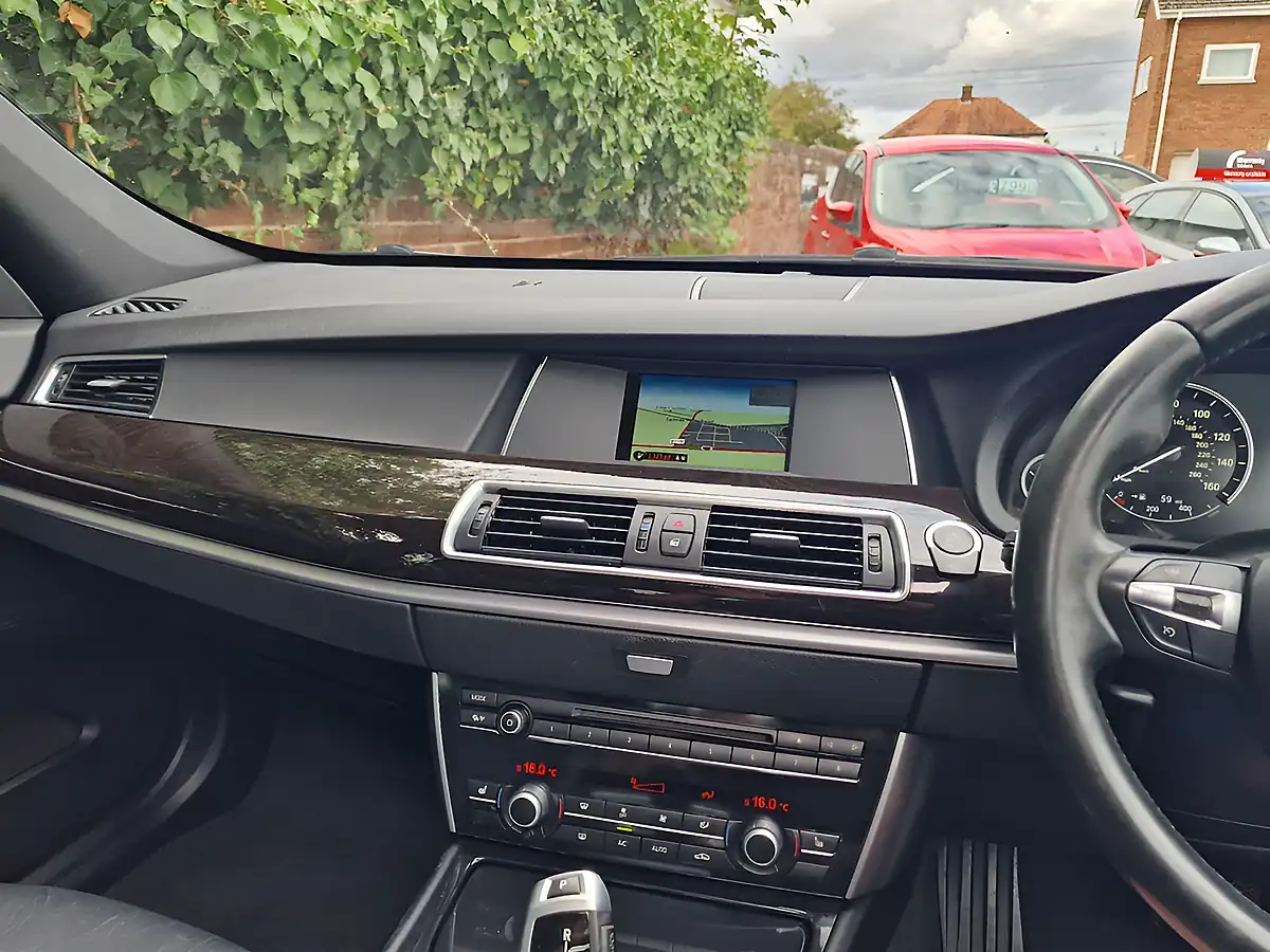 Used 2014 BMW 5 Series M Sport GT Silver - Interior and Exterior details 15