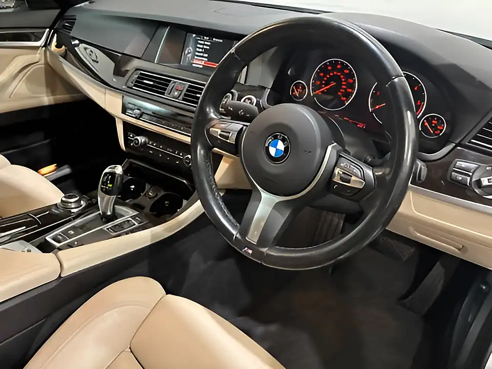 Used 2014 BMW 5 Series M Sport Silver - Interior and Exterior details 3