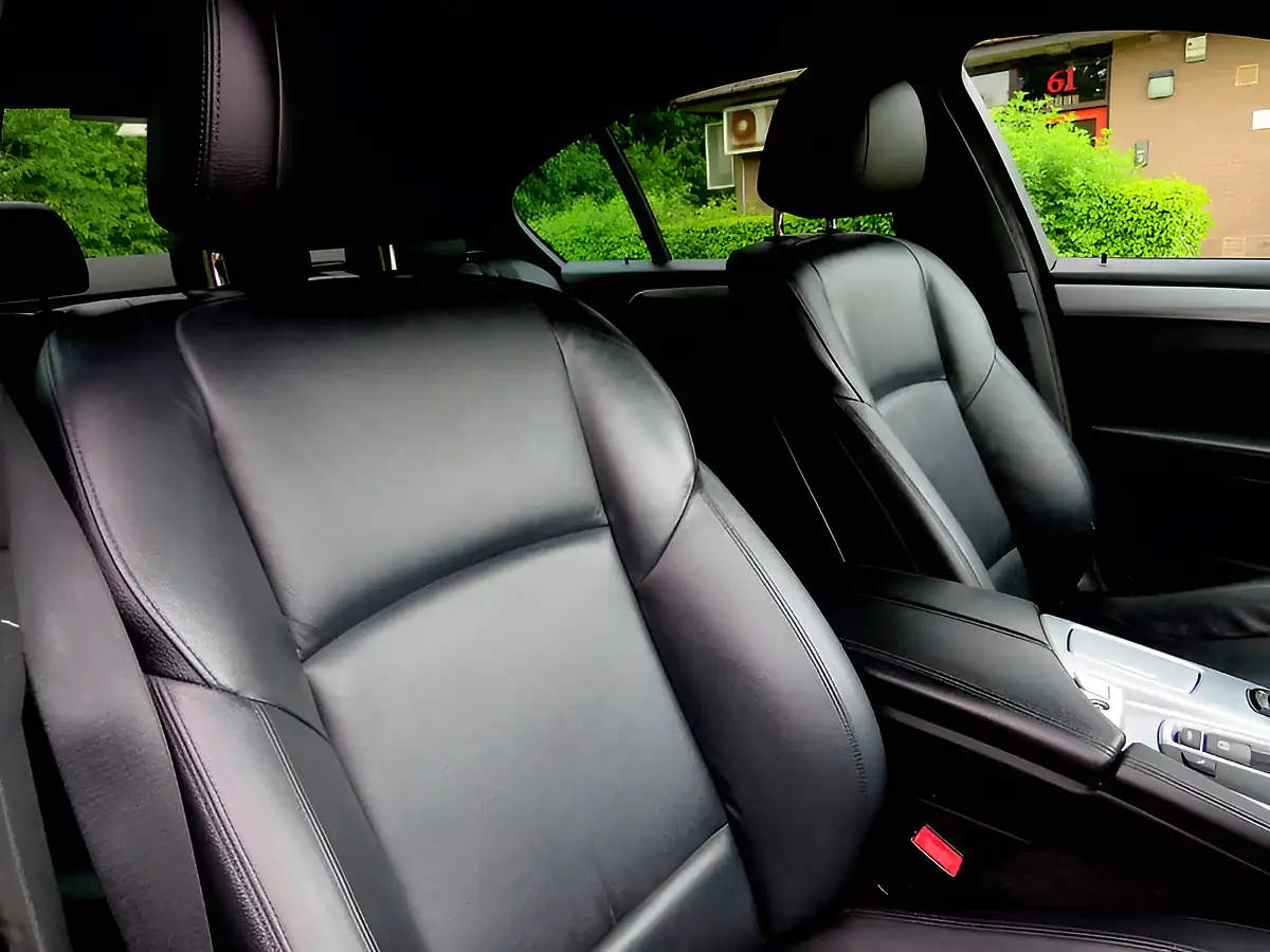 Used 2014 BMW 5 Series M Sport White - Interior and Exterior details 10