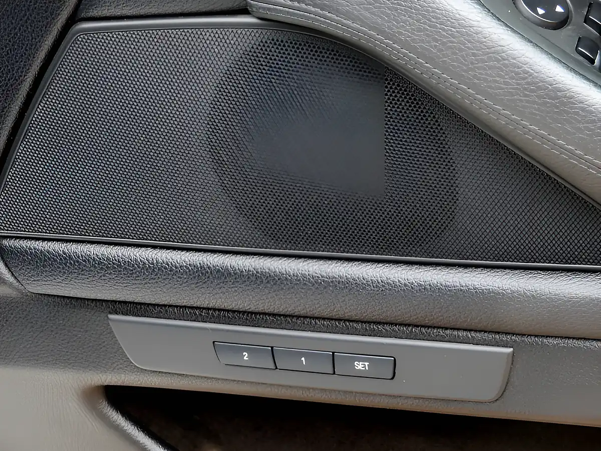 Used 2014 BMW 5 Series M Sport White - Interior and Exterior details 16
