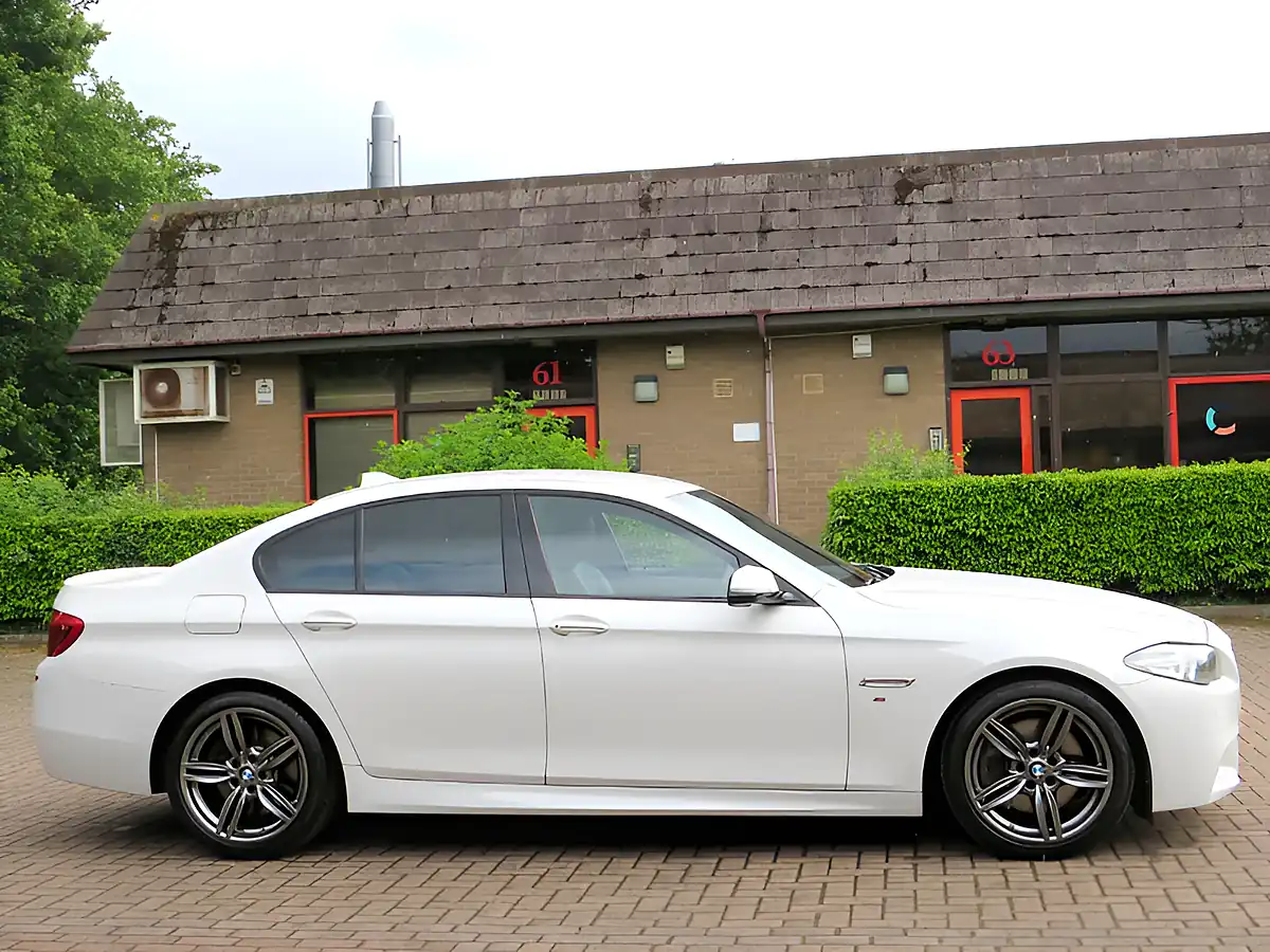 Used 2014 BMW 5 Series M Sport White - Interior and Exterior details 2