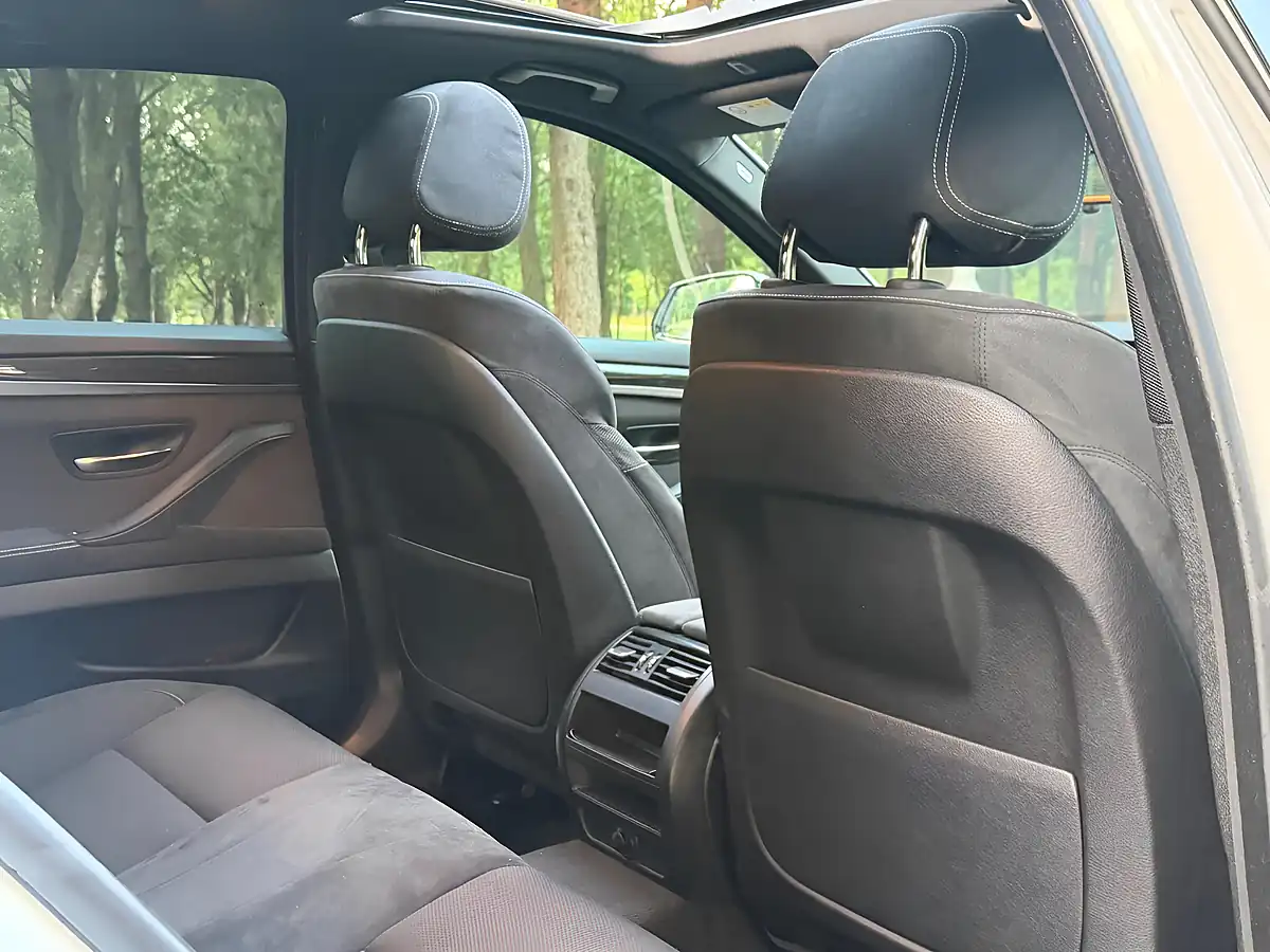 Used 2014 BMW 5 Series M Sport White - Interior and Exterior details 18