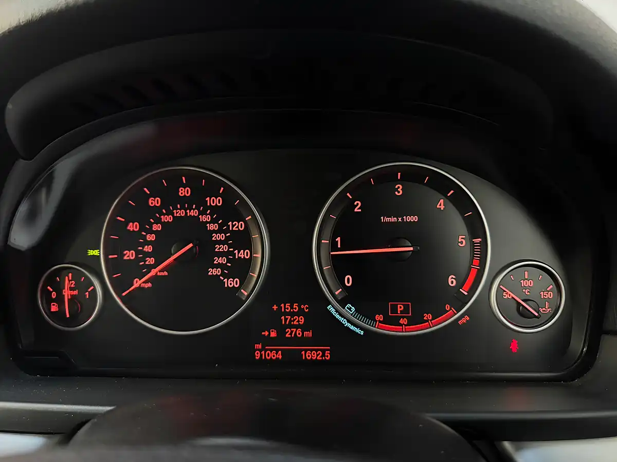 Used 2014 BMW 5 Series Se Black - Interior and Exterior details 11