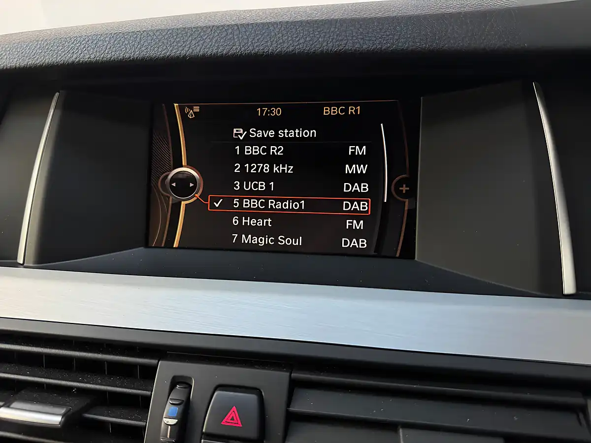 Used 2014 BMW 5 Series Se Black - Interior and Exterior details 14