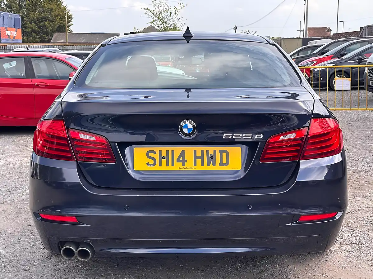 Used 2014 BMW 5 Series Se Blue - Interior and Exterior details 6