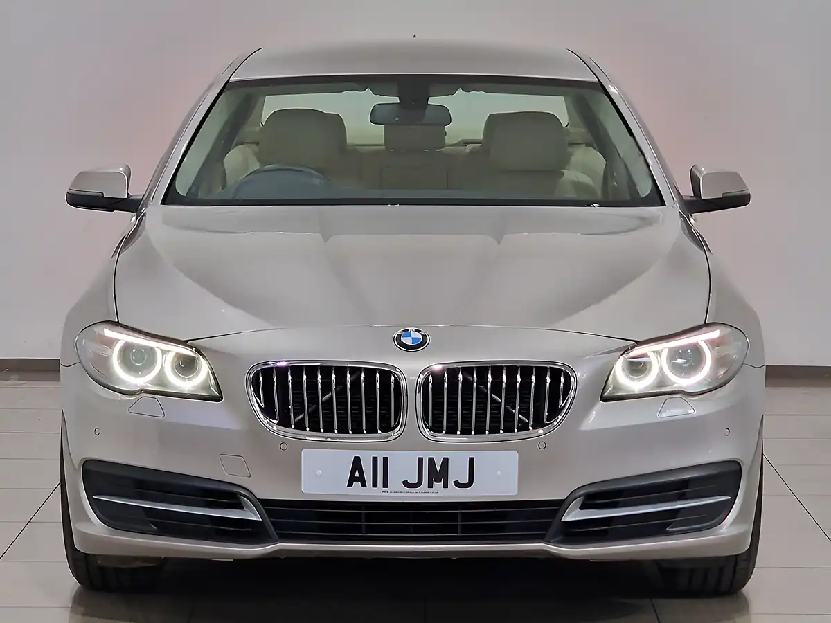 Used 2014 BMW 5 Series Se Cashmere Silver - Interior and Exterior details 2