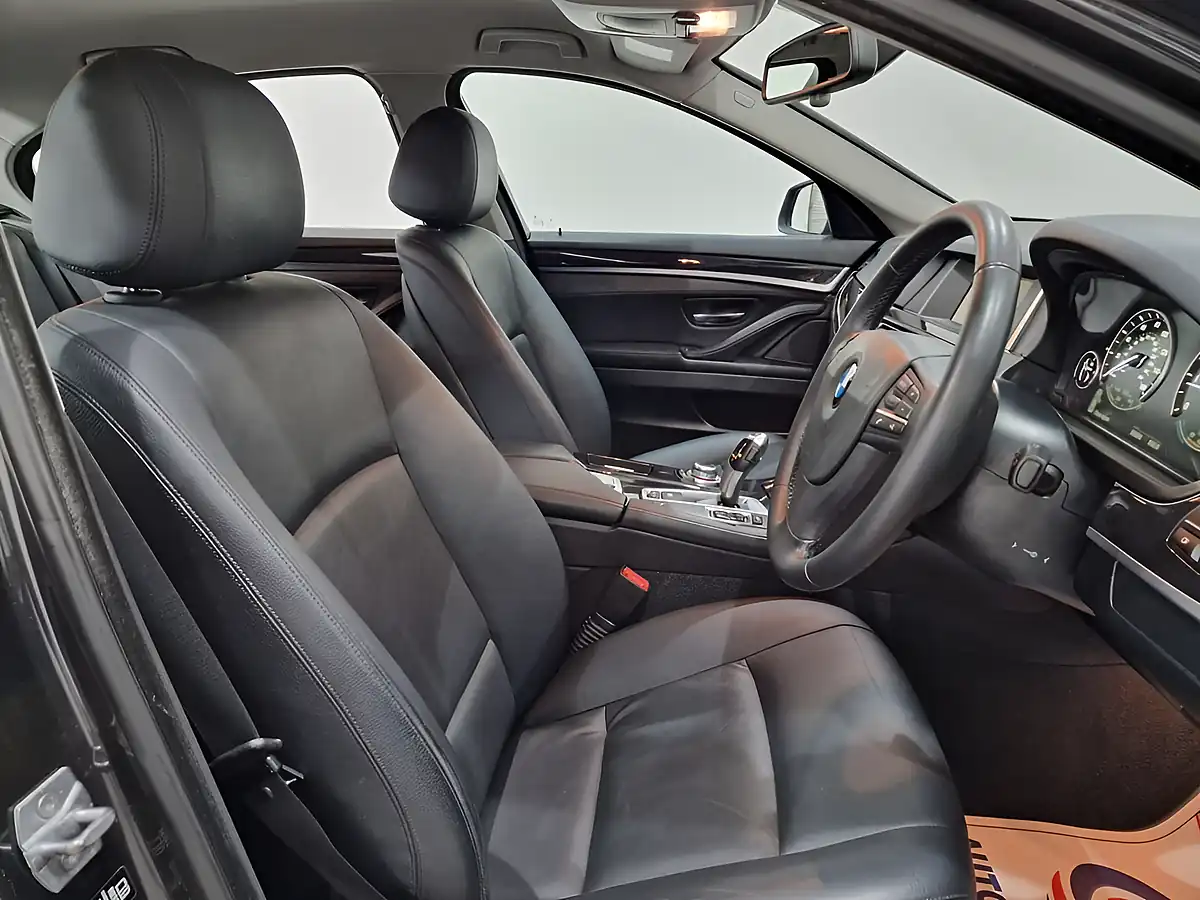 Used 2014 BMW 5 Series Se Grey - Interior and Exterior details 10