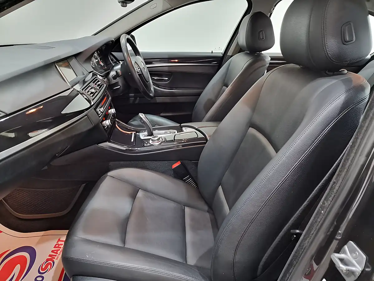 Used 2014 BMW 5 Series Se Grey - Interior and Exterior details 17