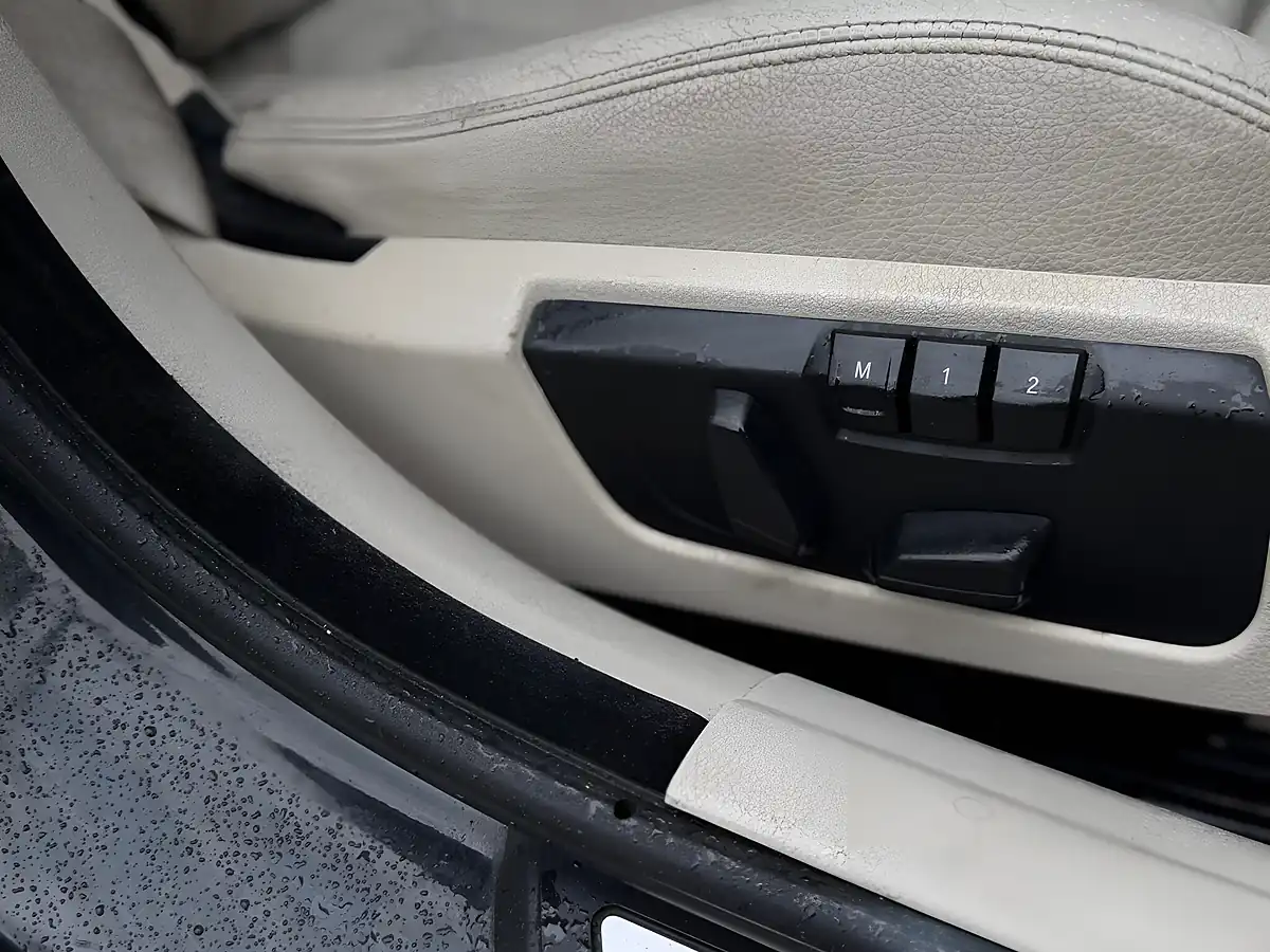 Used 2014 BMW 6 Series Gran Coupe M Sport Black - Interior and Exterior details 13