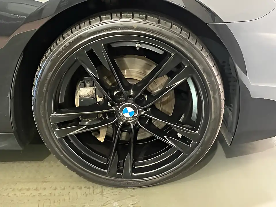Used 2014 BMW 6 Series M Sport Black - Interior and Exterior details 13