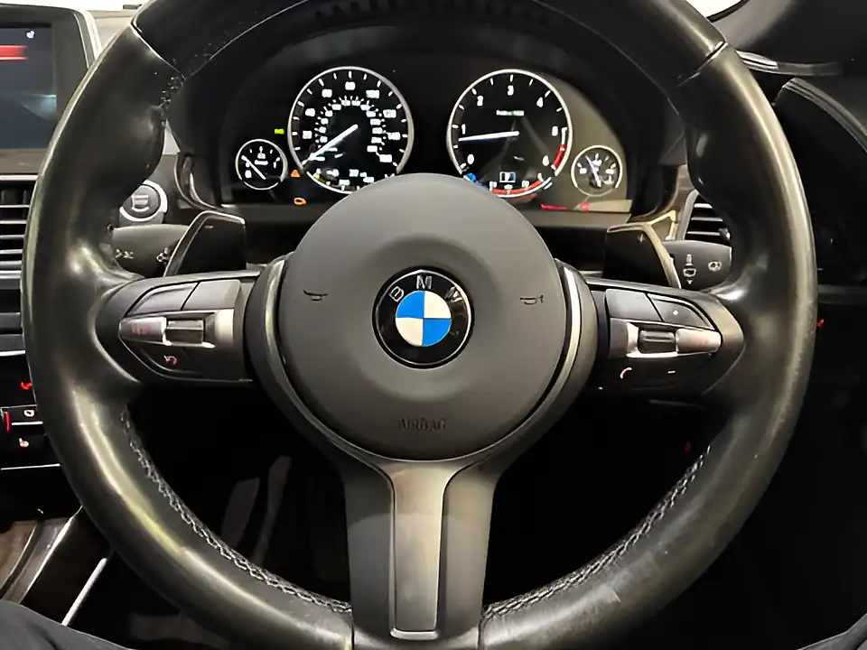Used 2014 BMW 6 Series M Sport Black - Interior and Exterior details 15