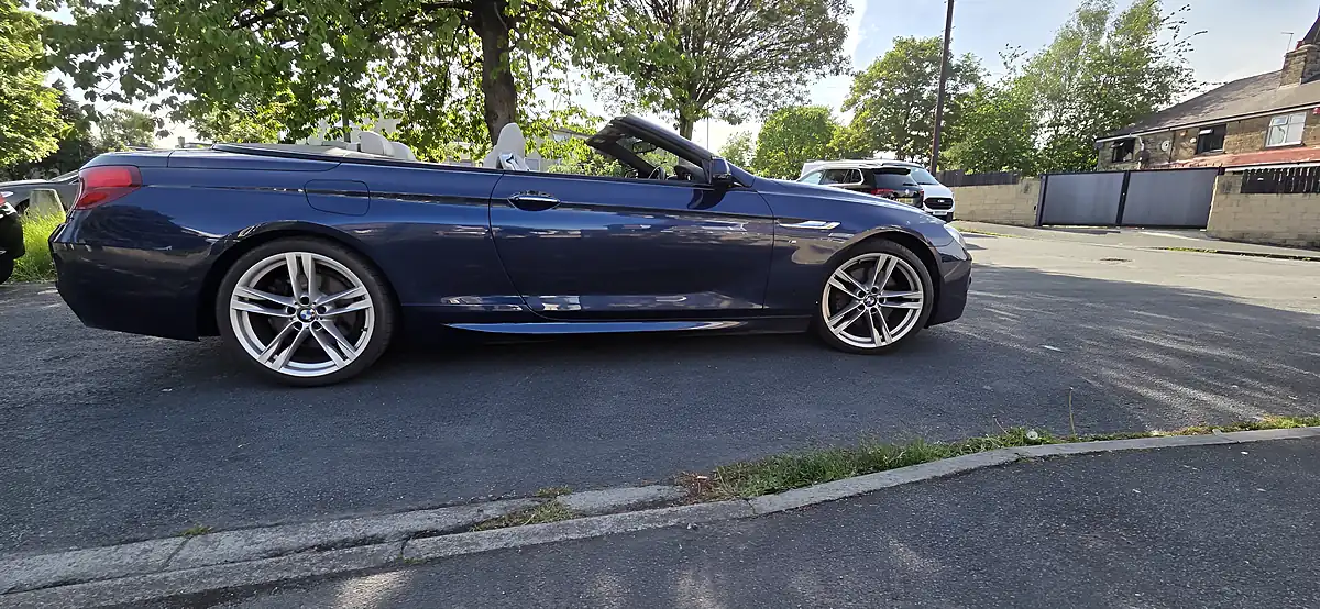 Used 2014 BMW 6 Series M Sport Blue - Interior and Exterior details 14