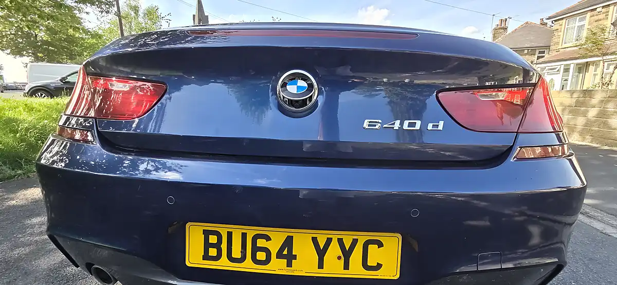 Used 2014 BMW 6 Series M Sport Blue - Interior and Exterior details 17