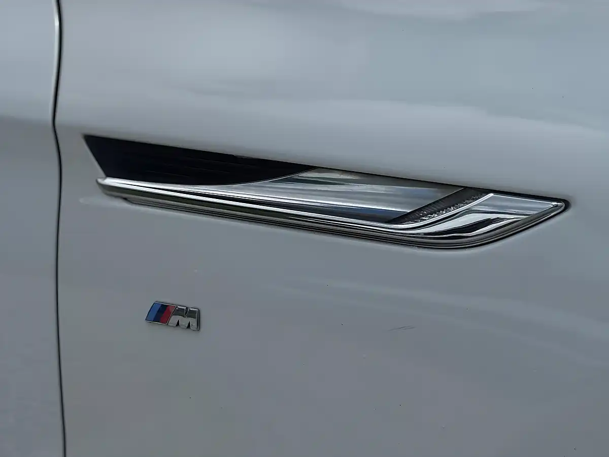 Used 2014 BMW 6 Series M Sport White - Interior and Exterior details 19