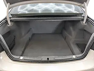 Used 2014 BMW 7 Series Se Alpine White - Interior and Exterior details 10