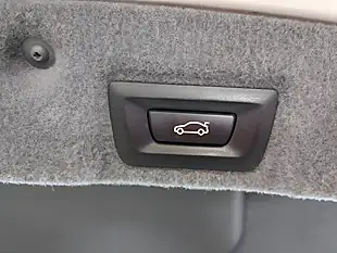 Used 2014 BMW 7 Series Se Alpine White - Interior and Exterior details 11