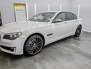 Used 2014 BMW 7 Series Se Alpine White - Interior and Exterior details 3