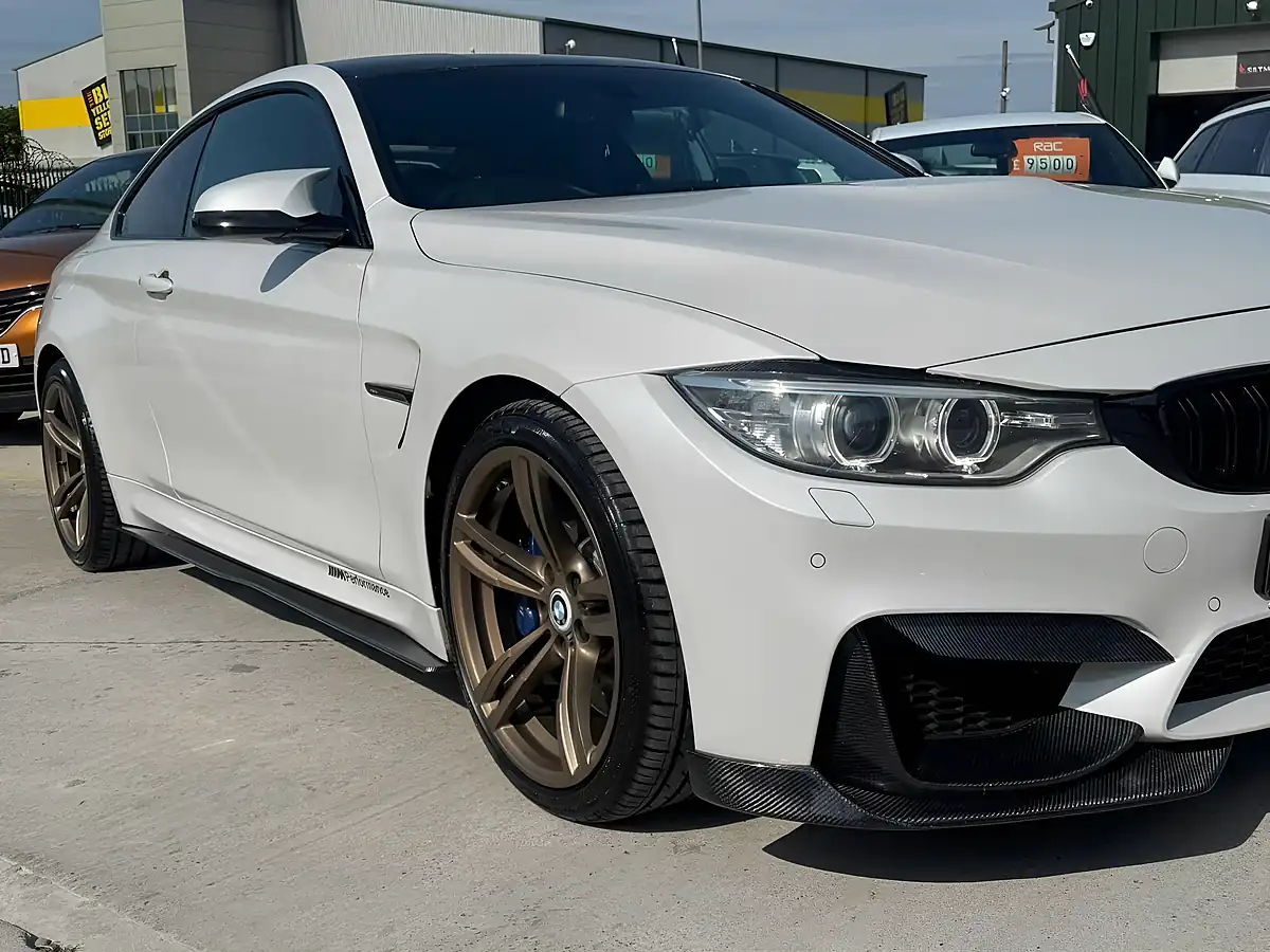 Used 2014 BMW M4 Coupe White - Interior and Exterior details 2