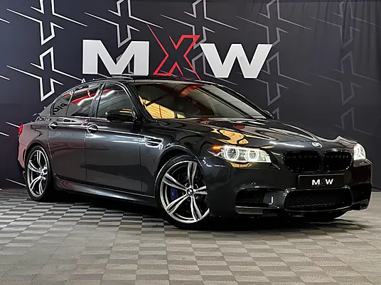 2014 BMW M5 4.4 V8