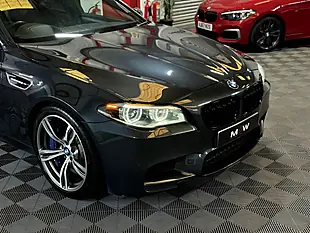 Used 2014 BMW M5 Saloon Grey - Interior and Exterior details 10