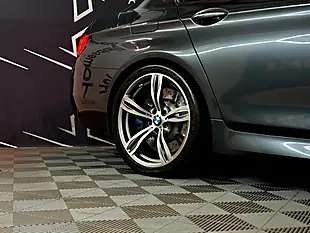 Used 2014 BMW M5 Saloon Grey - Interior and Exterior details 12
