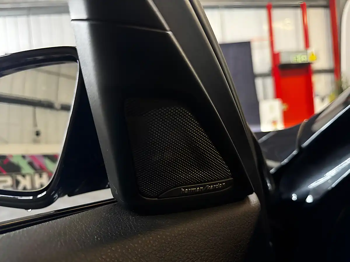 Used 2014 BMW M5 Saloon Grey - Interior and Exterior details 20