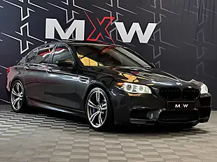 Used 2014 BMW M5 Saloon Grey - Interior and Exterior details 3