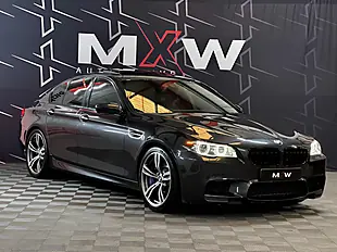 Used 2014 BMW M5 Saloon Grey - Interior and Exterior details 5