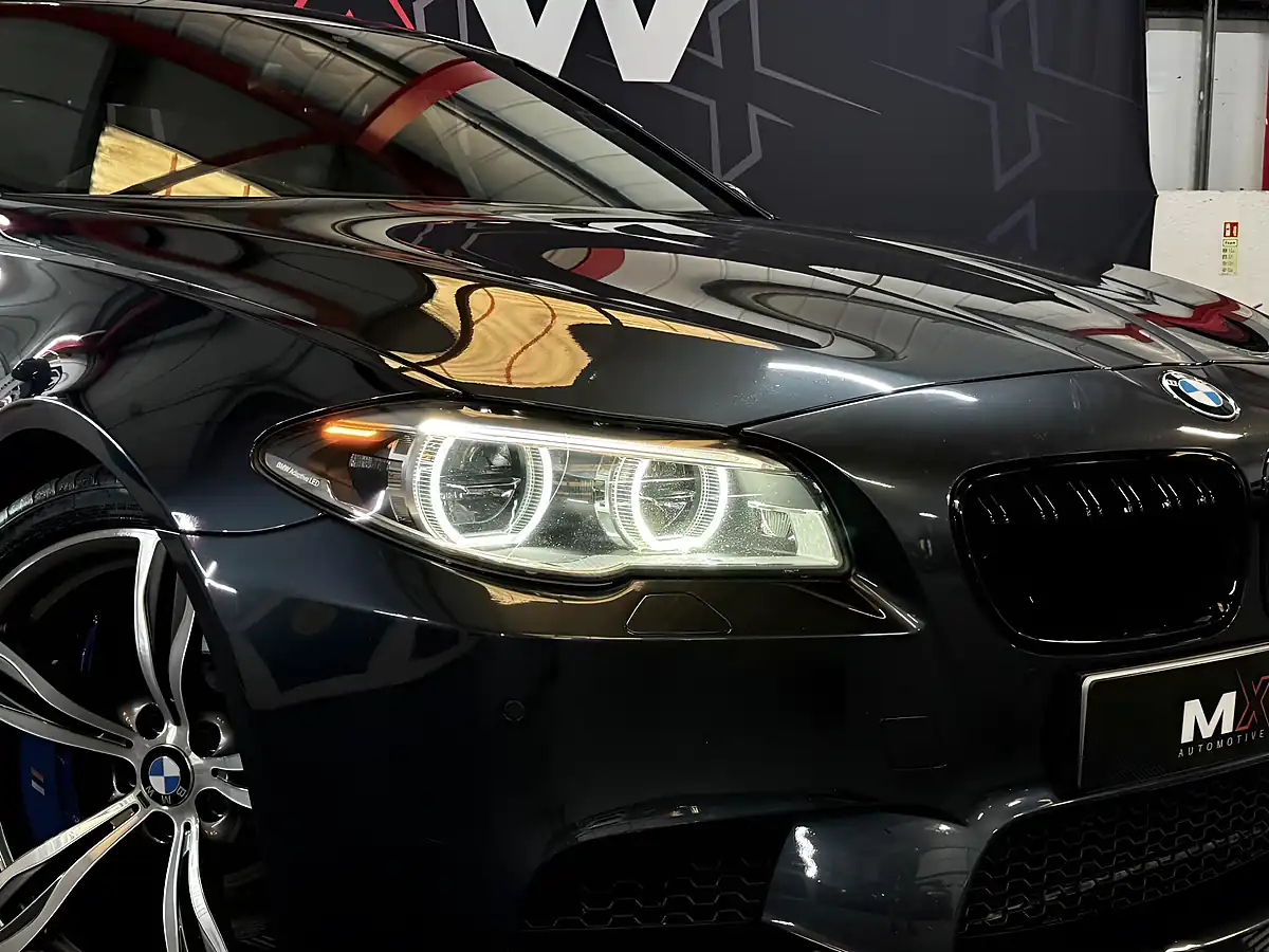 Used 2014 BMW M5 Saloon Grey - Interior and Exterior details 7