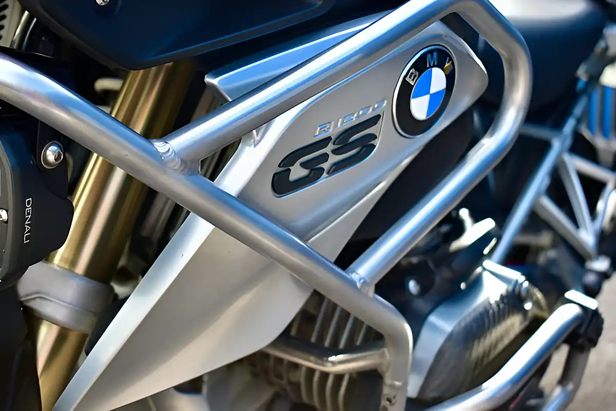 Used 2014 BMW R 1200 Gs Adventure Red - Interior and Exterior details 16