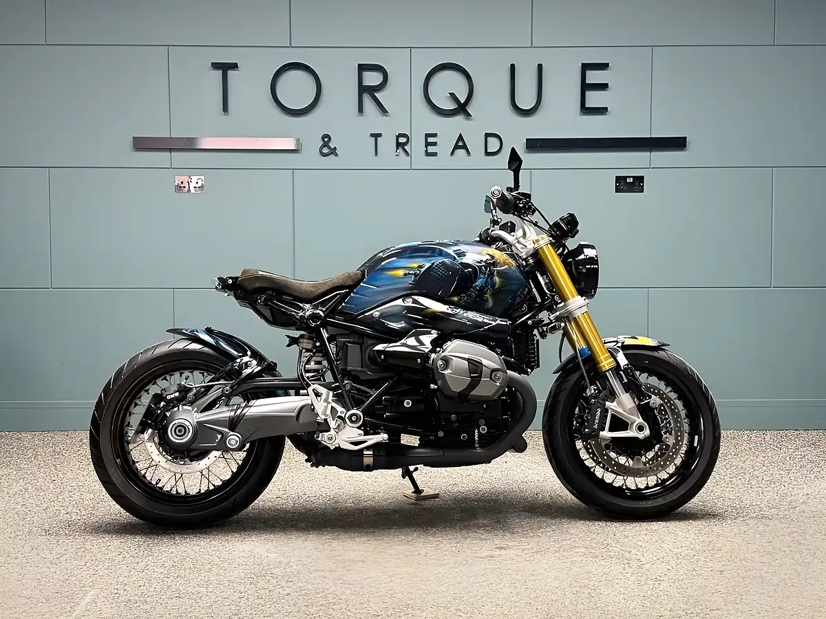 Used 2014 BMW R Ninet Roadster Multicolour - Interior and Exterior details 2