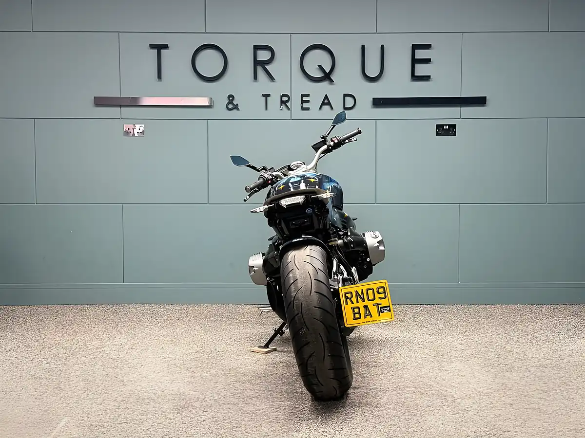 Used 2014 BMW R Ninet Roadster Multicolour - Interior and Exterior details 5