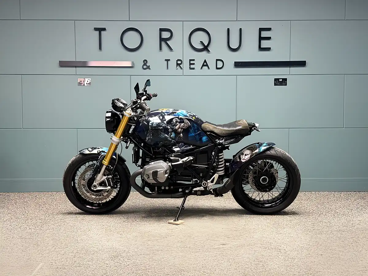 Used 2014 BMW R Ninet Roadster Multicolour - Interior and Exterior details 8