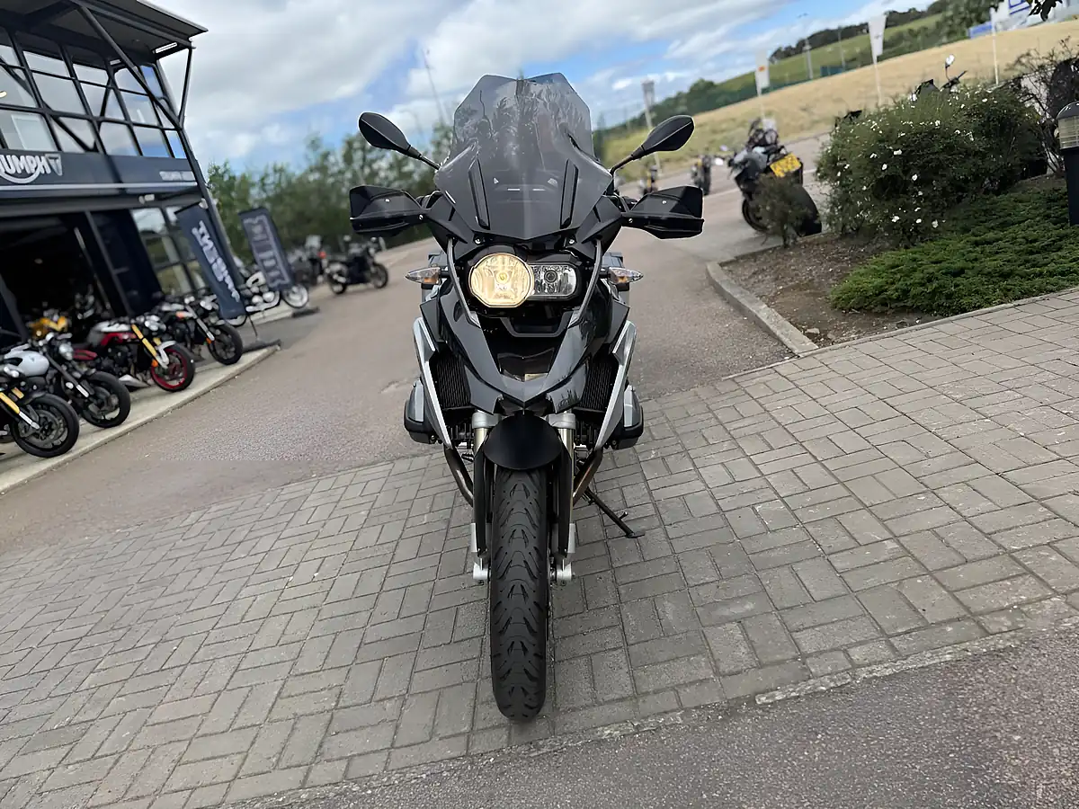 Used 2014 BMW R1200GS Grey - Interior and Exterior details 4